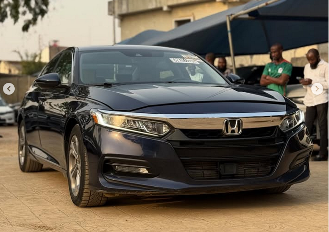
								2017 FOREIGN USED HONDA ACCORD full									