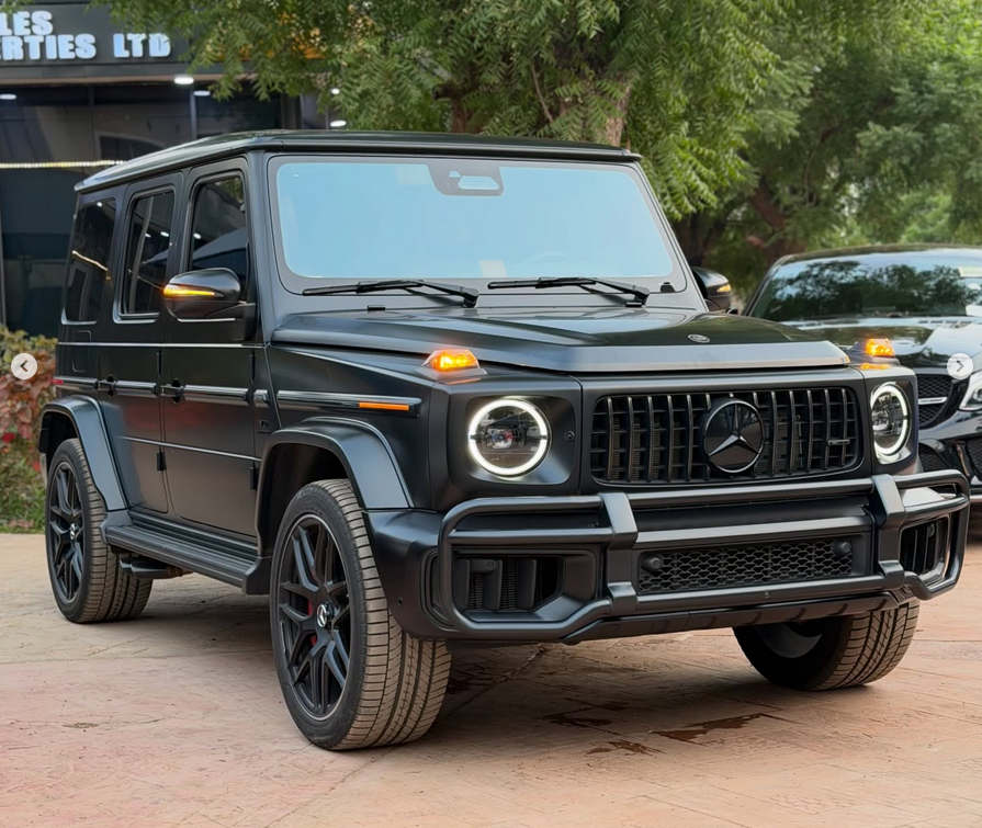 
								2025 MERCEDES BENZ G63 AMG G-MANUFAKTUR full									